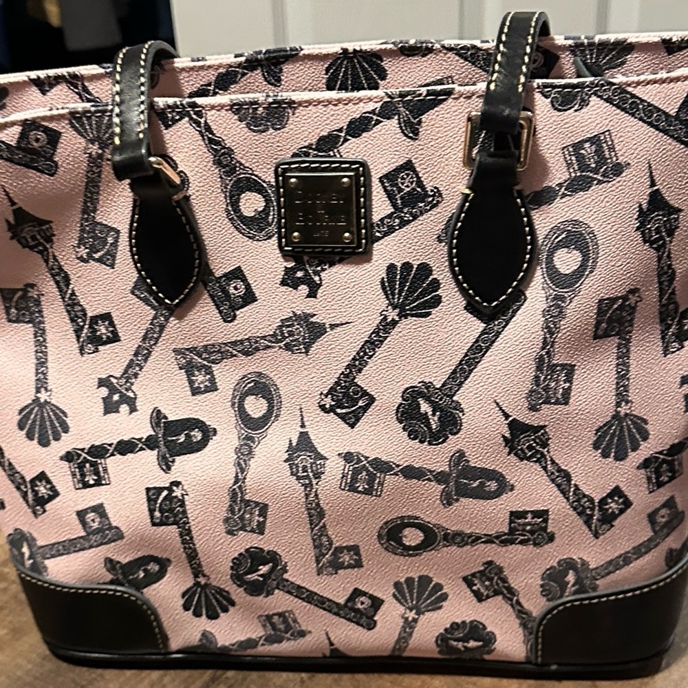 Disney Dooney & Bourke Princess Key Tote Bag